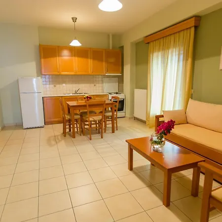 Hotel Polichni 3*