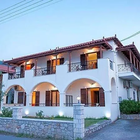 Polichni Hotel