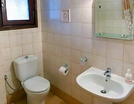 Hotel Polichni