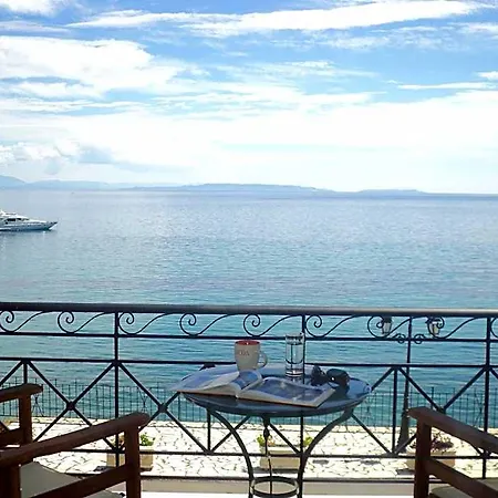 Polichni Hotel