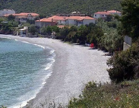 Polichni Hotel 3*