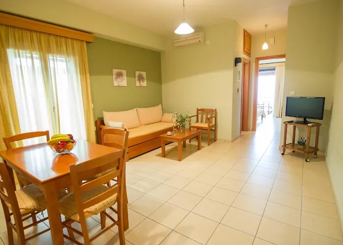 ホテル Polichni 3*