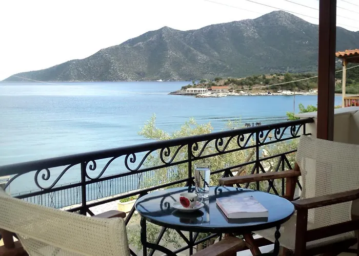 πολίχνη Λεωνίδιο